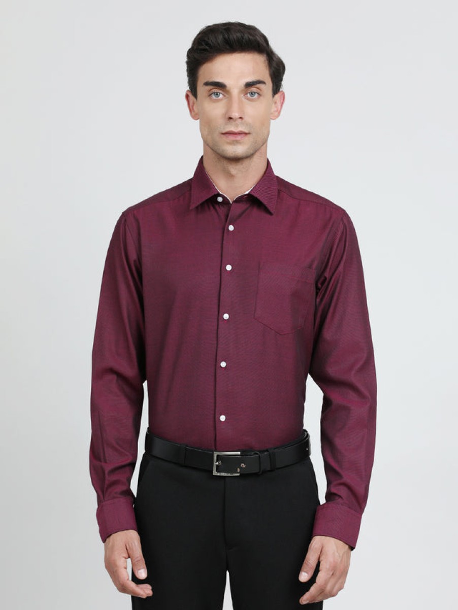 Formal Shirts | IVOC Men Magenta Regular Fit Textured Poly Cotton Formal Shirt