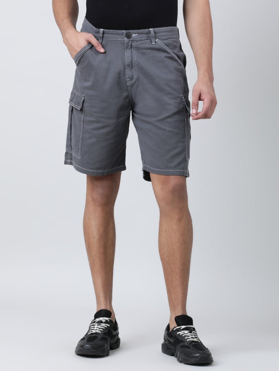 Shorts | Bene Kleed Men Iron Grey Relaxed Fit Pure Cotton Solid Cargo Shorts With Contrast