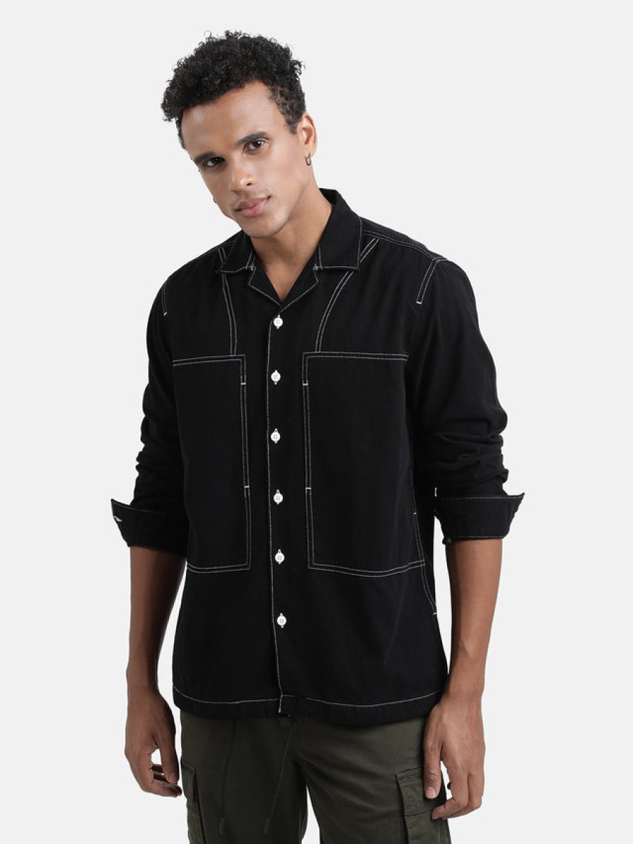 Jackets | Bene Kleed Men Black Relaxed Fit Resort Collar Solid Jacket With Contrast Stitch